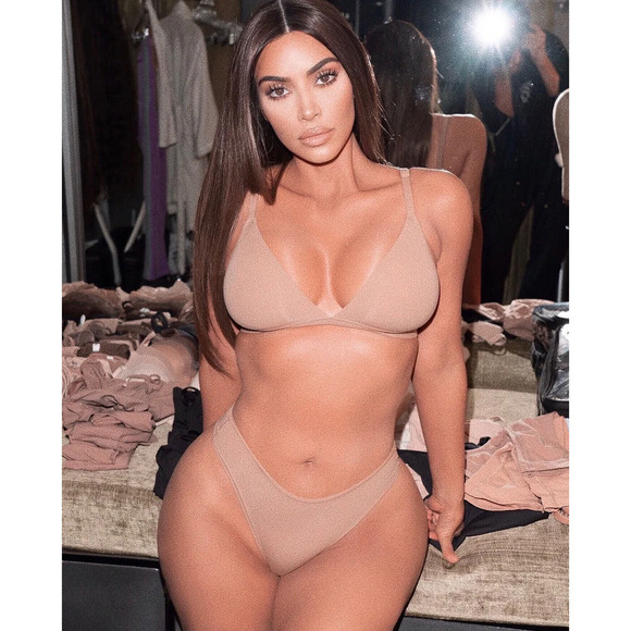 SKIMS Fits Everybody Thong Clay Tan NWT Size XXS - Picture 2 of 10